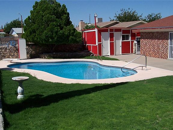 4th image of 2234 Solano Dr