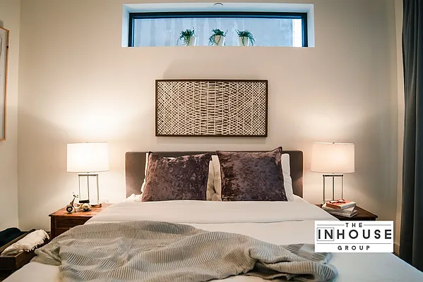 Sold by The In House Group | media 22