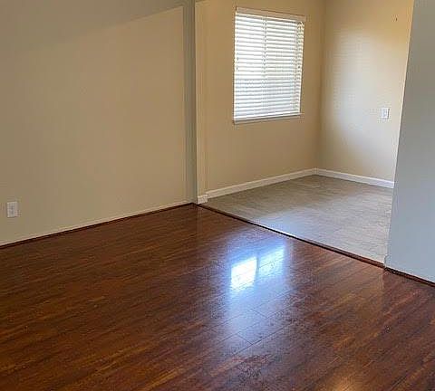 5th image of 740 Fulton St #1