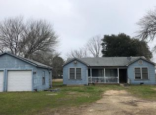 2705 Tabor Rd, Bryan, TX 77803