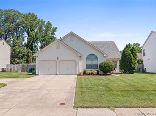 20 Lucas Creek Rd, Newport News, VA 23602