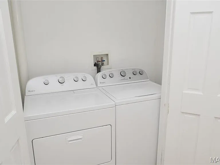 1709 Washington #705 — Photo 30