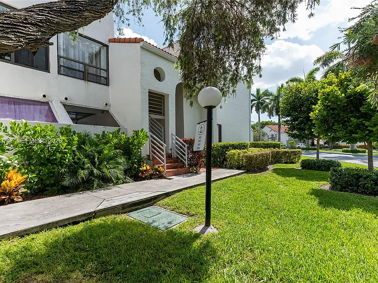 3571 Magellan Cir #3434 — Photo 4