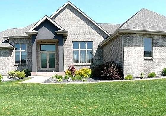 1st image of 7356 Adrianna Dr