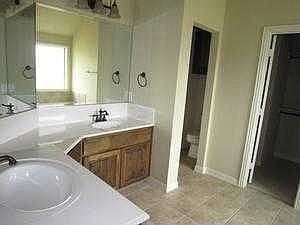 2nd image of 6305 Carrizo Dr