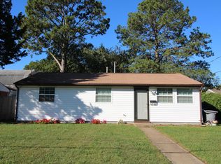 1703 Grimes Rd, Hampton, VA 23663