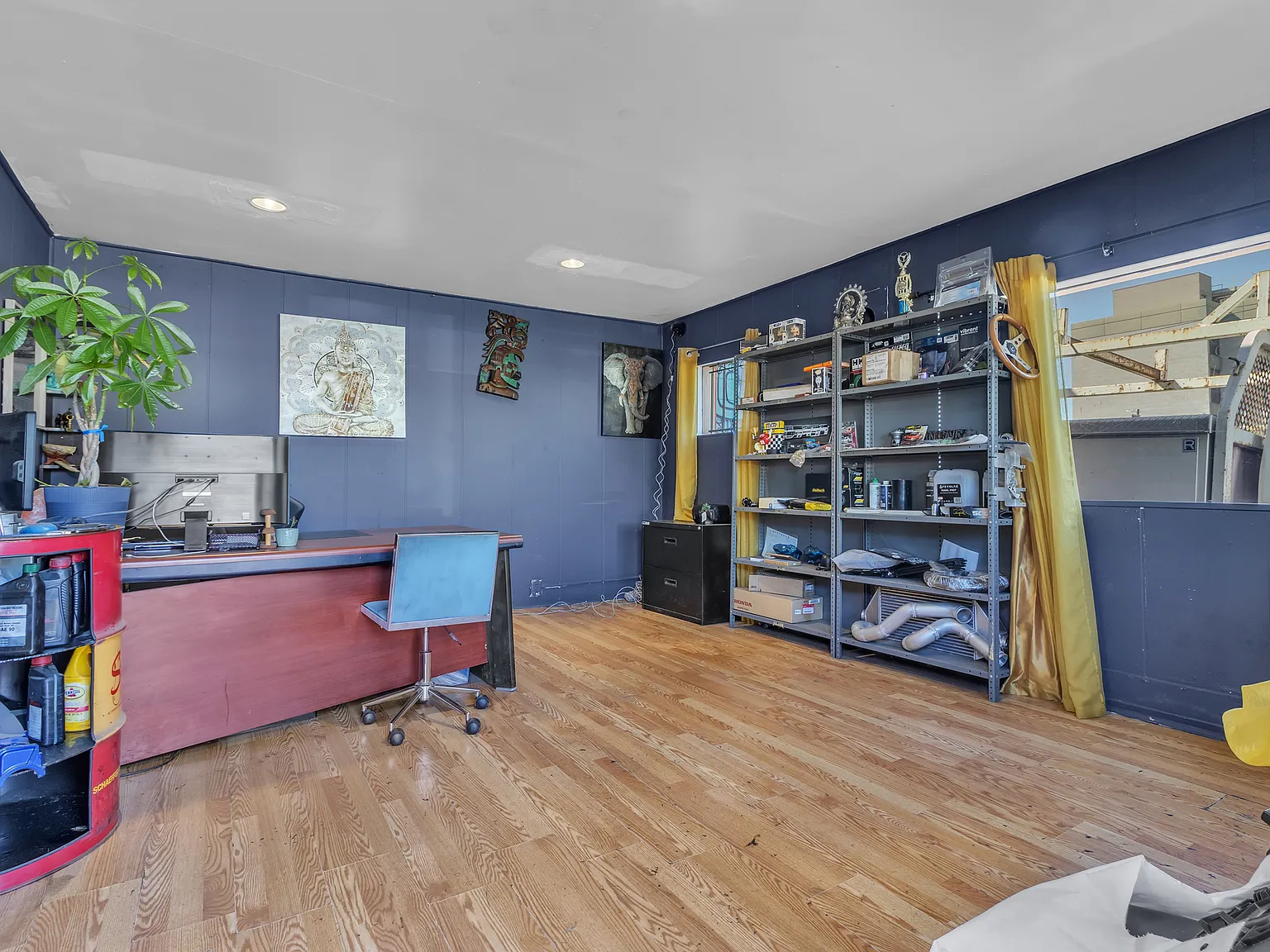 4 bed, 3000 sqft, $8,000 — Photo 4