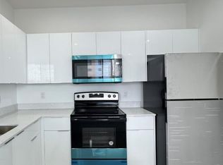 909 E 24th St #402, Hialeah, FL 33013