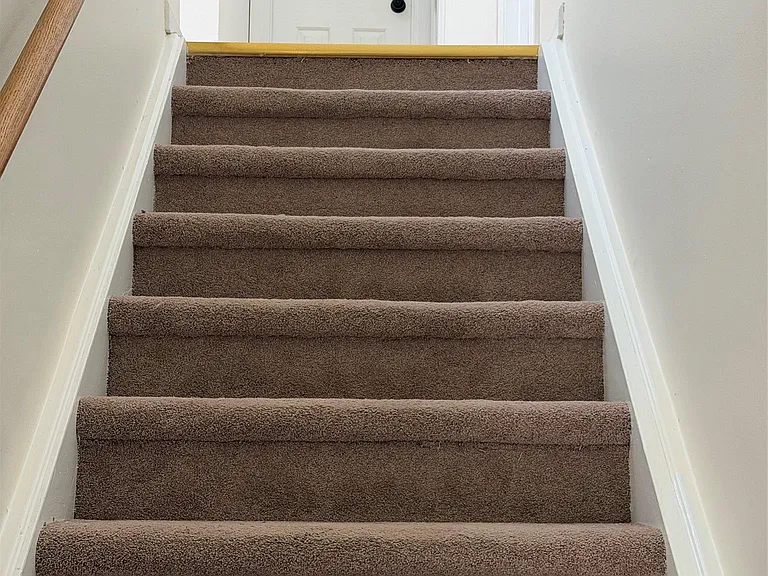 115 Green Meadows Way — Photo 2