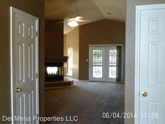 3rd image of 2101 Buckingham Ct NW