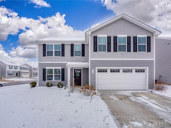 214 S Tuttle Rd, Springfield, OH 45505