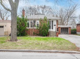 41 Bainbridge Ave #BASEMENT, Toronto, ON M3H2J8
