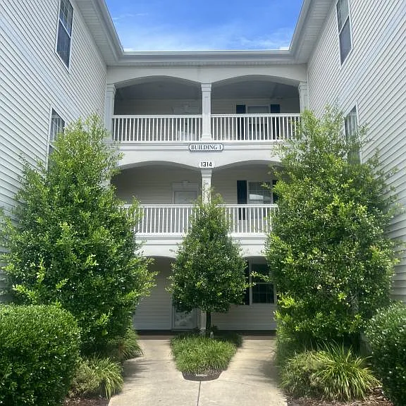 1314 River Oaks Dr #A-1 — Photo 2