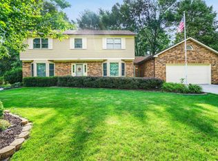 1104 Smoke Burr Dr, Westerville, OH 43081