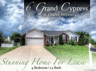 6 Grand Cypress Ct, Saint Charles, MO