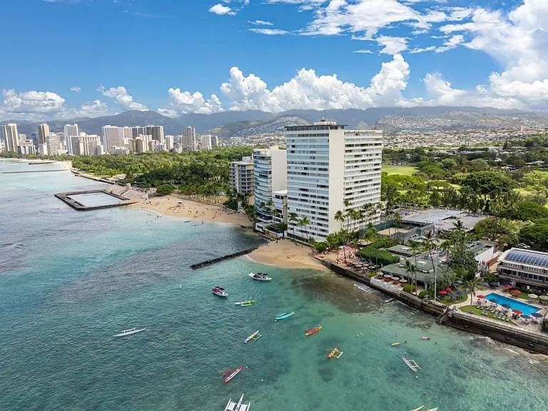 2895 Kalakaua Ave #501 — Photo 27