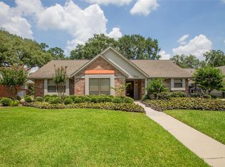 7918 Fairdale Ln, Houston, TX 77063