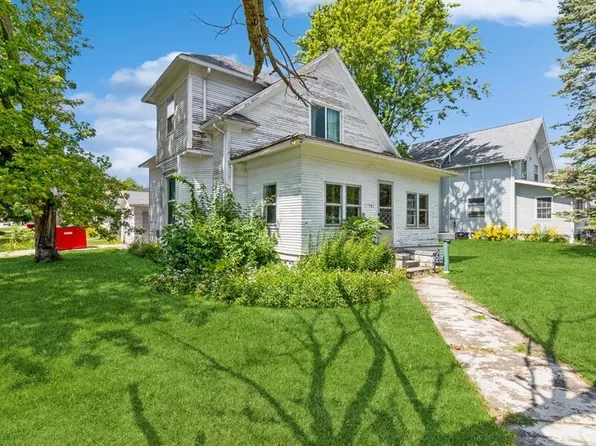 703 Pennsylvania Ave, Story City, IA 50248
