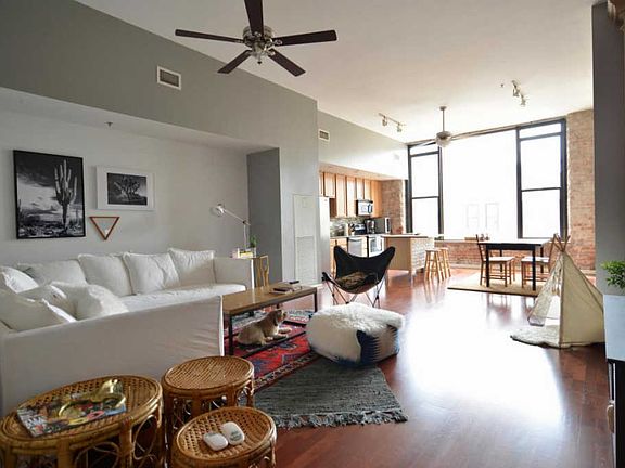 2nd image of 78 E Chestnut St #203