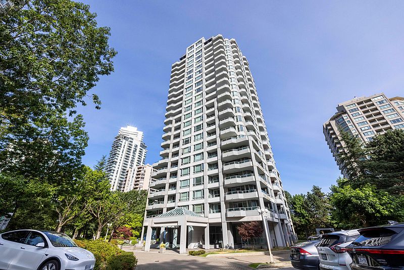 Burnaby Apartment for rent - 2 Bedrooms — photo 11