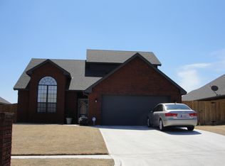 5416 NW King Richard Ave, Lawton, OK 73505