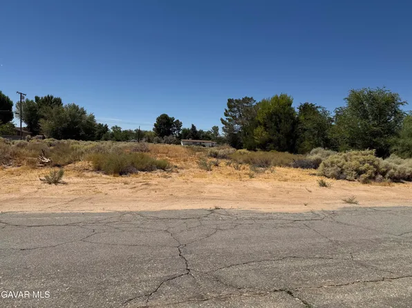16844 Mountain View Ave, Edwards, CA 93523