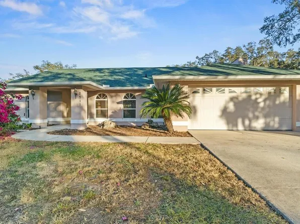 7711 Merrily Way, Lakeland, FL 33809