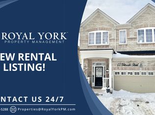 12 Gleneita St #2, Toronto, ON M1M0B5