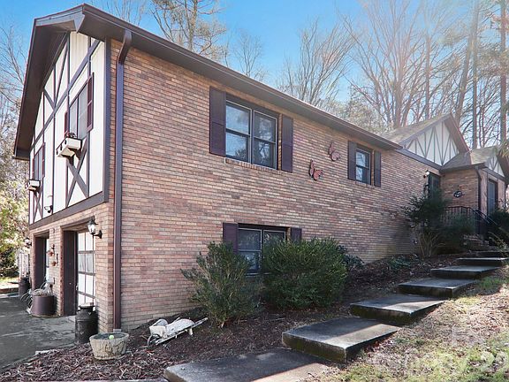 3rd image of 148 Lower Christ School Rd