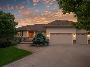 8867 Aviary Path, Inver Grove Heights, MN 55077