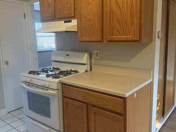 2nd image of 6701 Stanley Ave APT 11