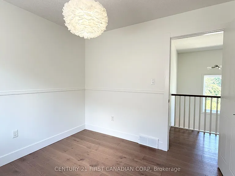 197 Baxter St — Photo 23
