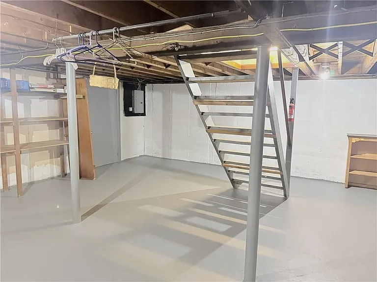 25 Thurston Ave #B — Photo 25