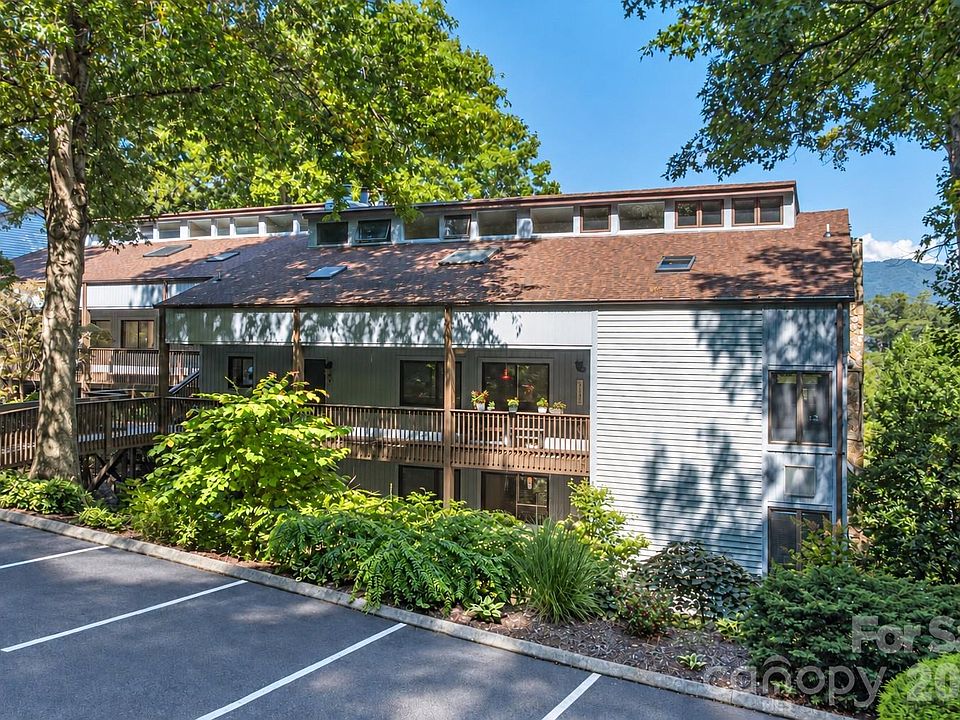 1st image of 87 Willow Rd APT A6