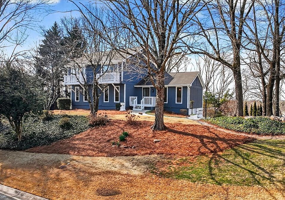 1st image of 2060 Kinridge Rd