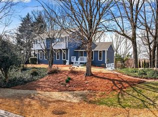 2060 Kinridge Rd, Marietta, GA 30062