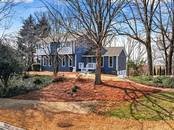 2060 Kinridge Rd, Marietta, GA 30062