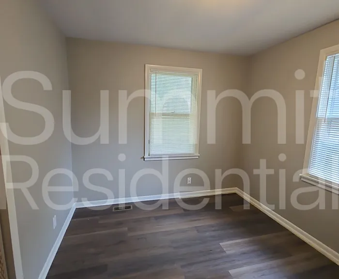 2913 W 44th Ave — Photo 6