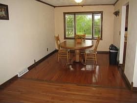 4th image of 41 Hillcrest Dr