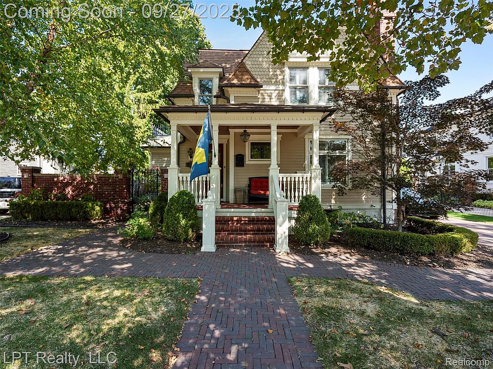 1st image of 1046 Church St