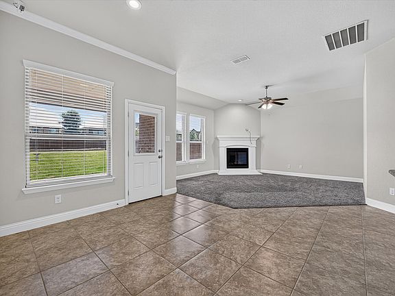 5th image of 1909 Moonsail Ln