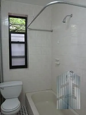 Rented by Skyline Group Real Estate | media 12