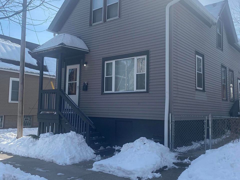 2nd image of 615 E Wright St