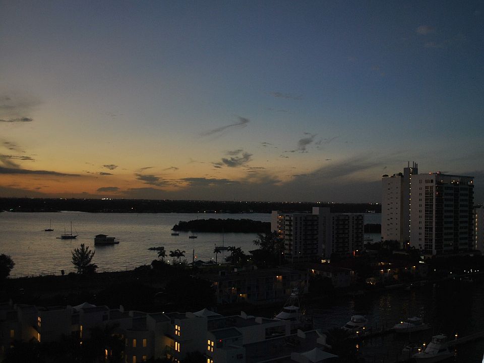 1st image of 7910 Harbor Island Dr APT 1207