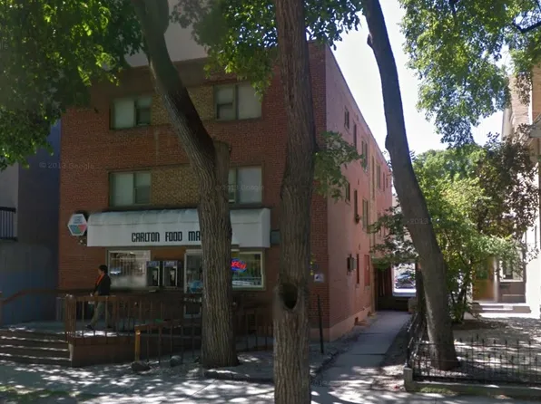 30 Carlton St #5, Winnipeg, MB R3C 1N9