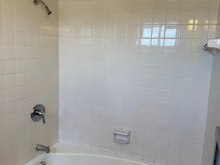 4847 Broadview Rd — Photo 15