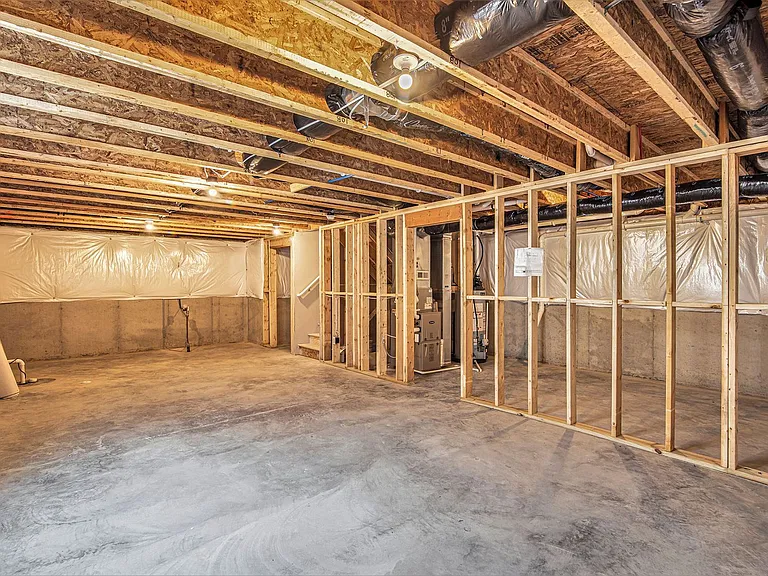 188 Primrose Ln — Photo 22