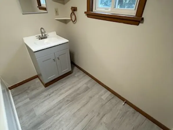 116 N Ray St, New Castle, PA 16101