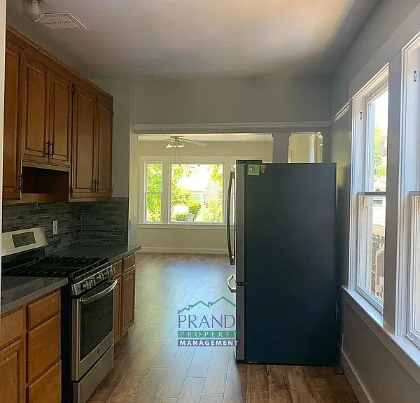 106 Union St #2 — Photo 6