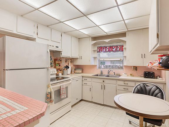 Home For Sale In TOWN OF LAKE WORTH